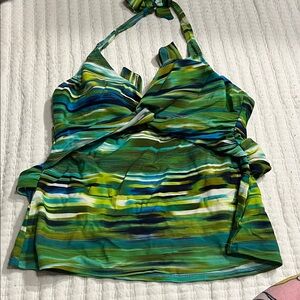 24th & Ocean Multicolor Striped Swim Camisole